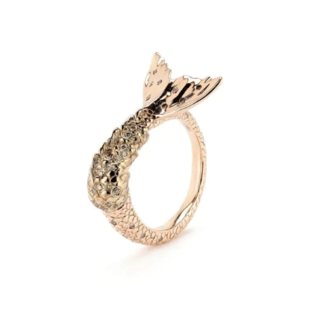 Bibi van der Velden
Mermaid Tail Rose Gold Twist Ring Bibi van der Velden
Mermaid Tail Rose Gold Twist Ring