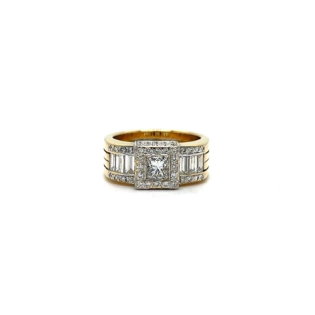Pijnenburg Collection
Ring