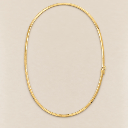 Monzario
Collier Omega Monzario
Collier Omega