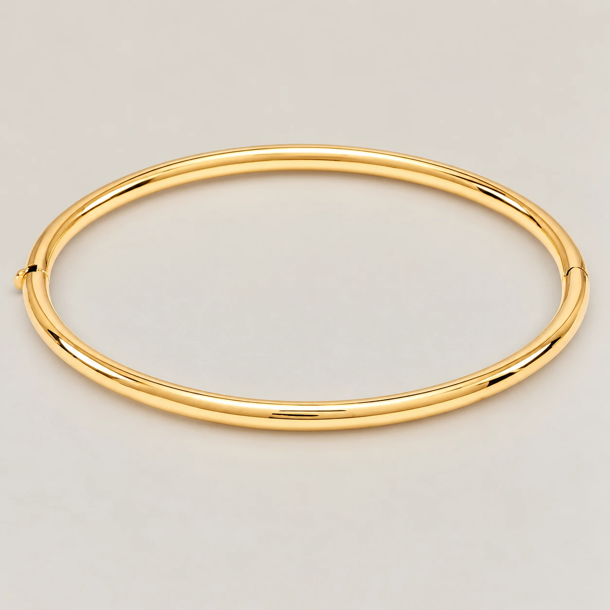 Monzario
Armband Monzario
Armband