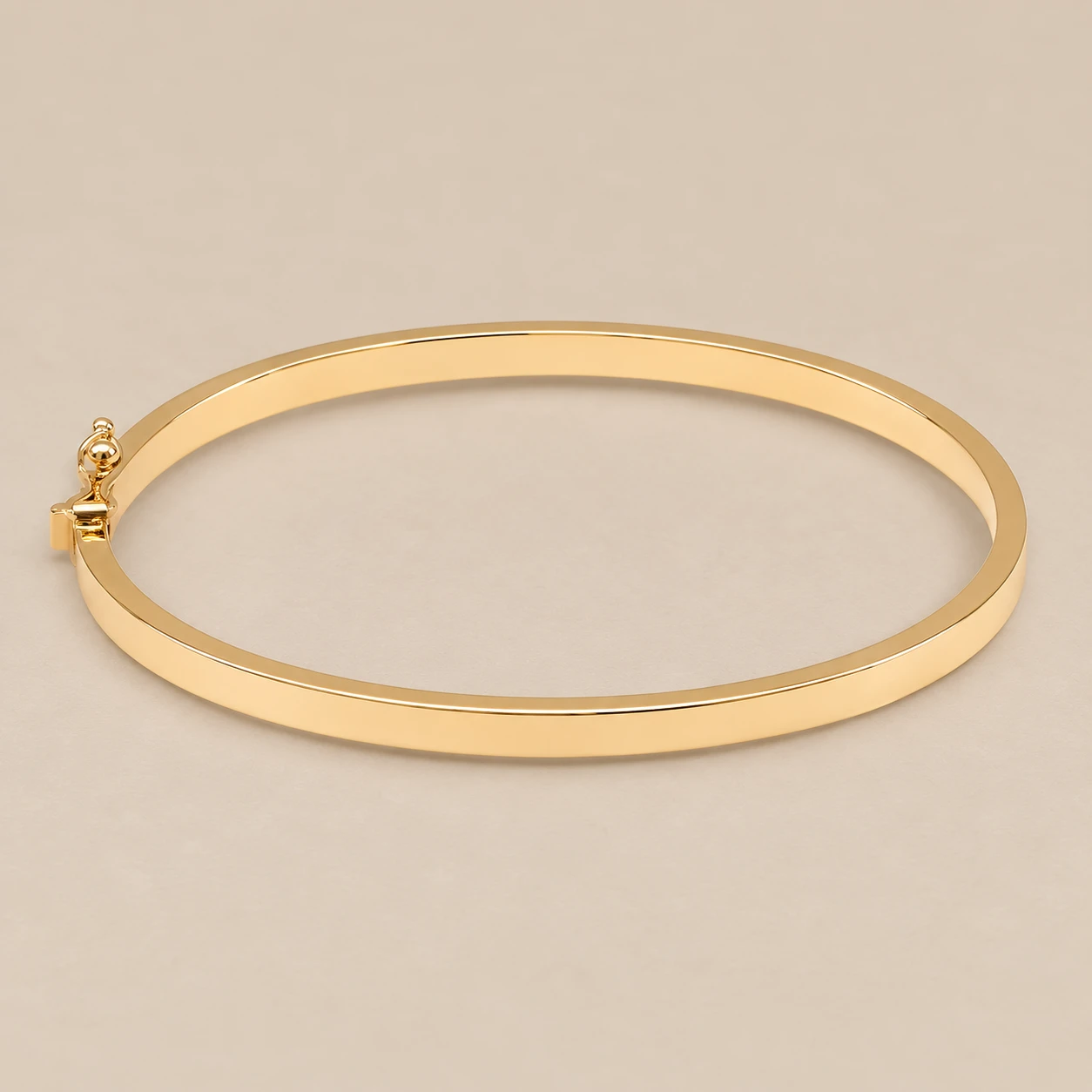 Monzario
Bangle Monzario
Bangle